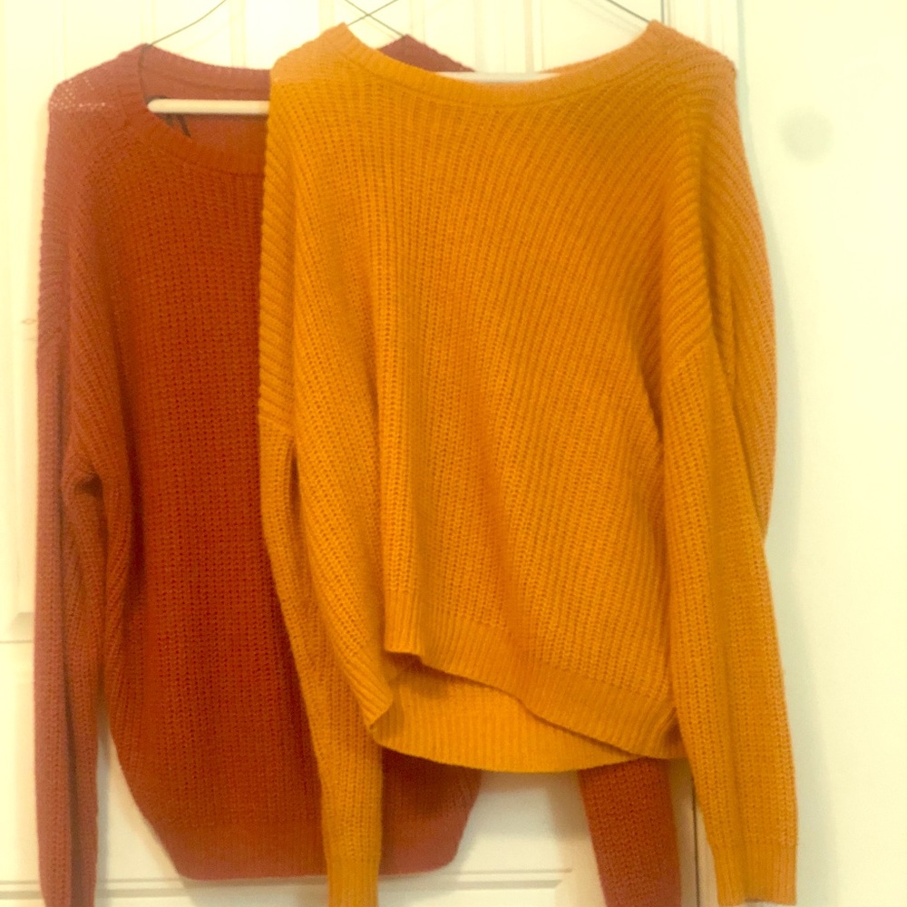 2 forever 21 knit sweaters